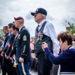 Stèle Major Tucker à Carentan - Commémorations 2017 du D-Day 9