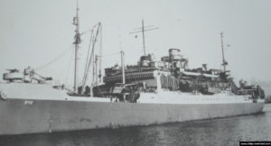 L'USS Susan B. Anthony Carroll au large d'Utah Beach. Photo : US National Archives