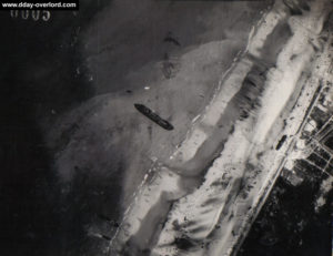 Vue aérienne du débarquement sur Utah Beach. Photo : US National Archives
