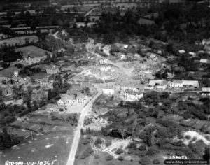 Vue aérienne de la commune de Saint-Jean-des-Baisants. Photo : US National Archives