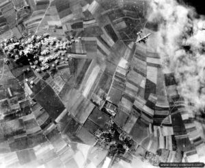 12 juin 1944 : bombardement de Torigni-sur-Vire vers 11h15 par des B-24 Liberator.