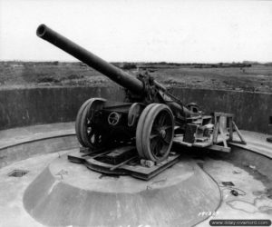 Encuvement pour canon de 155 mm K420 (f) de la batterie de Gatteville. Photo : US National Archives