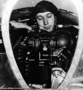 Major William E. Smith aboard a B-26 B Marauder during a bombing mission in 1944. Photo: US National Archives