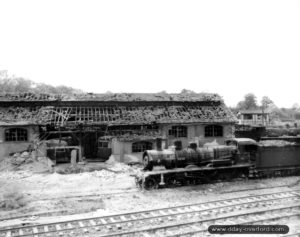 Les dégâts causés par les bombardements sur la gare d'Alençon. Photo : US National Archives