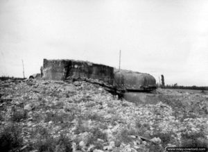 Le poste de tir de la batterie de Crisbecq à Saint-Marcouf. Photo : US National Archives