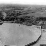 Photos of Port-en-Bessin in 1944 1 Vue aérienne du port de Port-en-Bessin. Photo : US National Archives