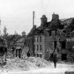 Les ruines de l’hôtel de la Victoire à Saint-Sauveur-le-Vicomte. Photo : US National Archives