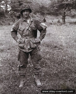 Forrest Guth de la Easy Company, 506th Parachute Infantry Regiment. Photo : US National Archives