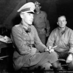 Le Generalleutnant Otto Elfeldt fait prisonnier à Saint-Lambert-sur-Dive. Photo : IWM