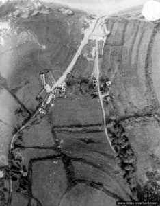 Vue aérienne de Sainte-Honorine-des-Pertes. Photo : US National Archives