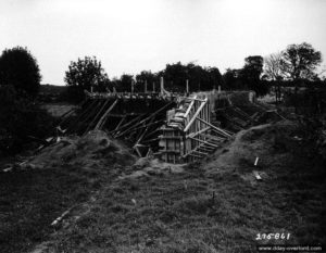 Casemate type Regelbau H669 en construction à Ozouville-Les-Maresquiers sur la commune de Querqueville. Photo : US National Archives