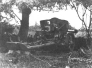 Un des canons de 105 mm de la batterie du Holdy dans le secteur de Sainte-Marie-du-Mont. Photo : US National Archives