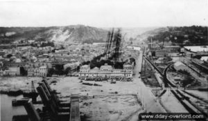 Vue aérienne de Cherbourg. Photo : US National Archives