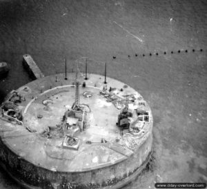 Vue aérienne du Fort de l’ouest à Cherbourg. Photo : US National Archives