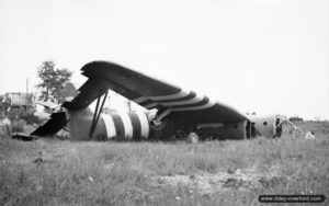 12 juillet 1944 : le planeur N°2 à proximité du pont Pegasus. Photo : IWM