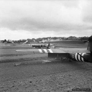 La Landing Zone "N" recouverte de planeurs le 6 juin 1944. Photo : IWM