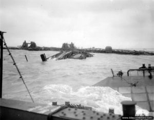 Dégâts de la tempête du 19 au 21 juin 1944. Photo : US National Archives