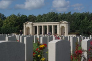 Cimetière militaire de Bayeux. Photo (2009) : Pinpin