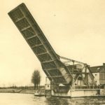 Carte postale du pont de Bénouville en 1935