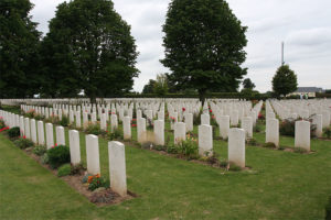 Cimetière militaire de Bayeux. Photo (2008) : K72ndst