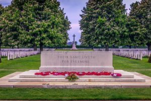 Cimetière militaire de Bayeux. Photo (2016) : D-Day Overlord