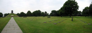 Cimetière militaire allemand de La Cambe. Photo (2011) : D-Day Overlord