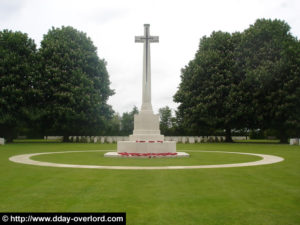 Cimetière militaire de Bayeux. Photo (2005) : D-Day Overlord