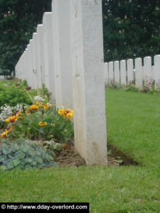 Cimetière militaire de Bayeux. Photo (2005) : D-Day Overlord