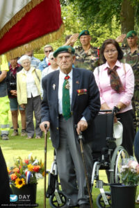 71ème anniversaire du débarquement de Normandie - Ranville – Cimetière militaire – 2015. Photo : Roger Fidelin