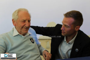 Bernard Dargols à l'occasion du 71ème anniversaire du débarquement de Normandie – Sainte-Honorine-des-Pertes – 2015. Photo : D-Day Overlord