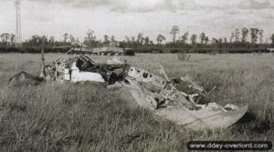 Les épaves du char Tigre II du Schwere Panzer-Abteilung 503 et du char Sherman du lieutenant Gorman. Photo : DR