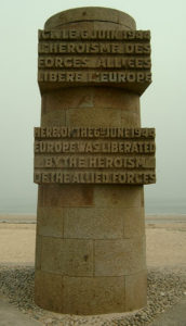 Monument Signal de Juno Beach à Courseulles-sur-Mer (2005). Photo : D-Day Overlord
