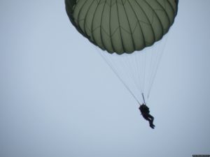 Parachutages de La Fière - Commémorations 2013 - 69ème anniversaire du débarquement de Normandie. Photo : D-Day Overlord