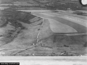 Photo aérienne de la valleuse du Ruquet le 30 juin 1943. Photo : US National Archives
