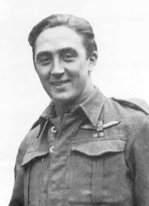 Portrait du Staff Sergeant James Harley "Jim" Wallwork, pilote du premier planeur à toucher le sol de France lors de l'assaut du Pegasus Bridge le 6 juin 1944. Photo : IWM