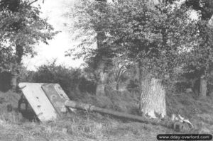 Le tube d'un canon Pak 43 allemand de 88 mm détruit dans le secteur de Cagny. Photo : DR