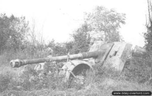 Un canon Pak 43 allemand de 88 mm détruit dans le secteur de Cagny. Photo : DR