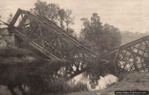 Le pont de Louvigny, détruit, saboté par les Allemands pendant leur repli. Photo : DR