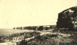 La falaise est de la Pointe du Hoc en 1949. Photo : DR