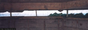 Vue de l'intérieur du poste de direction des tirs (casemate H636a) de la Pointe du Hoc (2003). Photo : D-Day Overlord