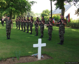 Cimetière militaire de Ranville - Photos des commémorations 2013 - 69ème anniversaire du débarquement de Normandie. Photo : D-Day Overlord