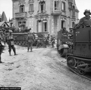 Un char Avre surnommé "Bulldog" dans La Brèche. Photo : IWM