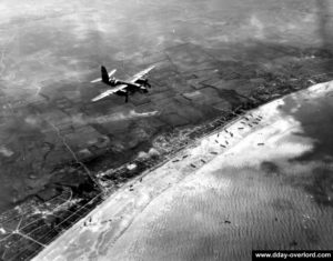 Vue aérienne du débarquement sur Sword Beach. Photo : IWM