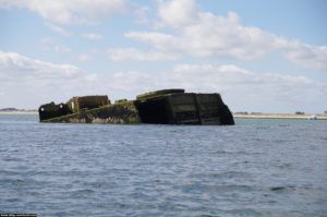 Des vestiges du "Gooseberry 1" en 2011. Photo : D-Day Overlord