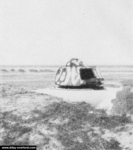 Une tourelle de char R35 montée en superstructure d'un tobrouk (en Ringstand). Photo : US National Archives