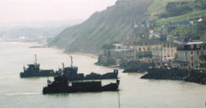 Cérémonie internationale d'Arromanches-les-Bains - Commémorations 2004 - 60ème anniversaire du débarquement de Normandie. Photo : D-Day Overlord