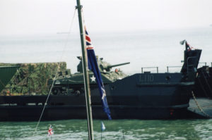 Cérémonie internationale d'Arromanches-les-Bains - Commémorations 2004 - 60ème anniversaire du débarquement de Normandie. Photo : D-Day Overlord