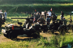 Véhicules militaires de collection - Commémorations 2004 - 60ème anniversaire du débarquement de Normandie. Photo : D-Day Overlord