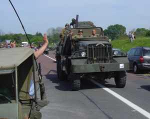 Véhicules militaires de collection - Commémorations 2004 - 60ème anniversaire du débarquement de Normandie. Photo : D-Day Overlord