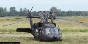 Parachutage à La Fière - Commémorations 2004 - Photos du 60ème anniversaire du débarquement et de la bataille de Normandie. Photo : D-Day Overlord